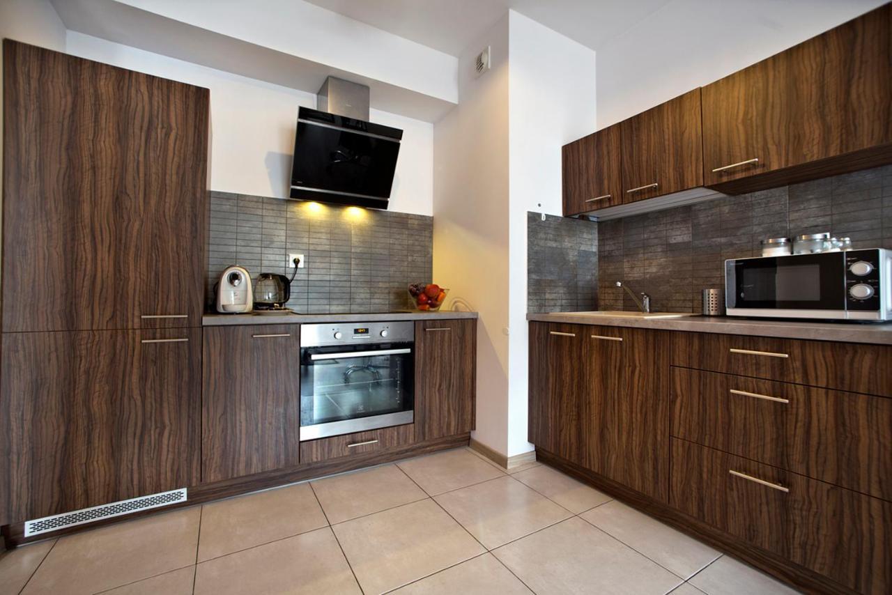 Airport Okecie Klobucka P&O Serviced Apartments Варшава Экстерьер фото